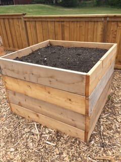 picture of 4 ft by 4 ft raised garden plot