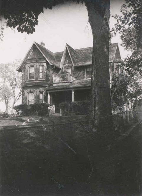 Black and white photo of Schomberg Pub property