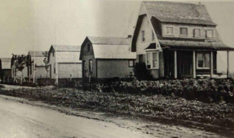 Black and white image of Jan Rupke House