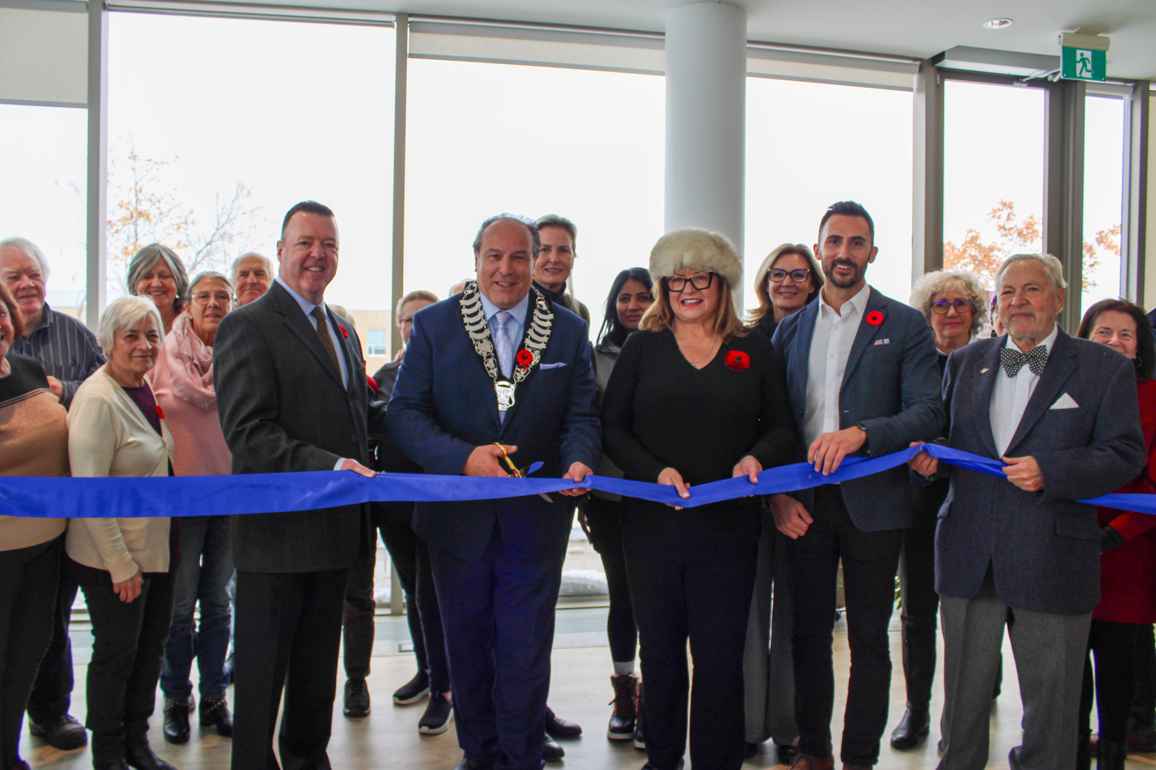 King Seniors at Play ribbon cutting