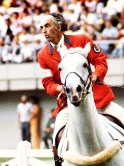 Image of Jim Elder in equestrian attire on horseback
