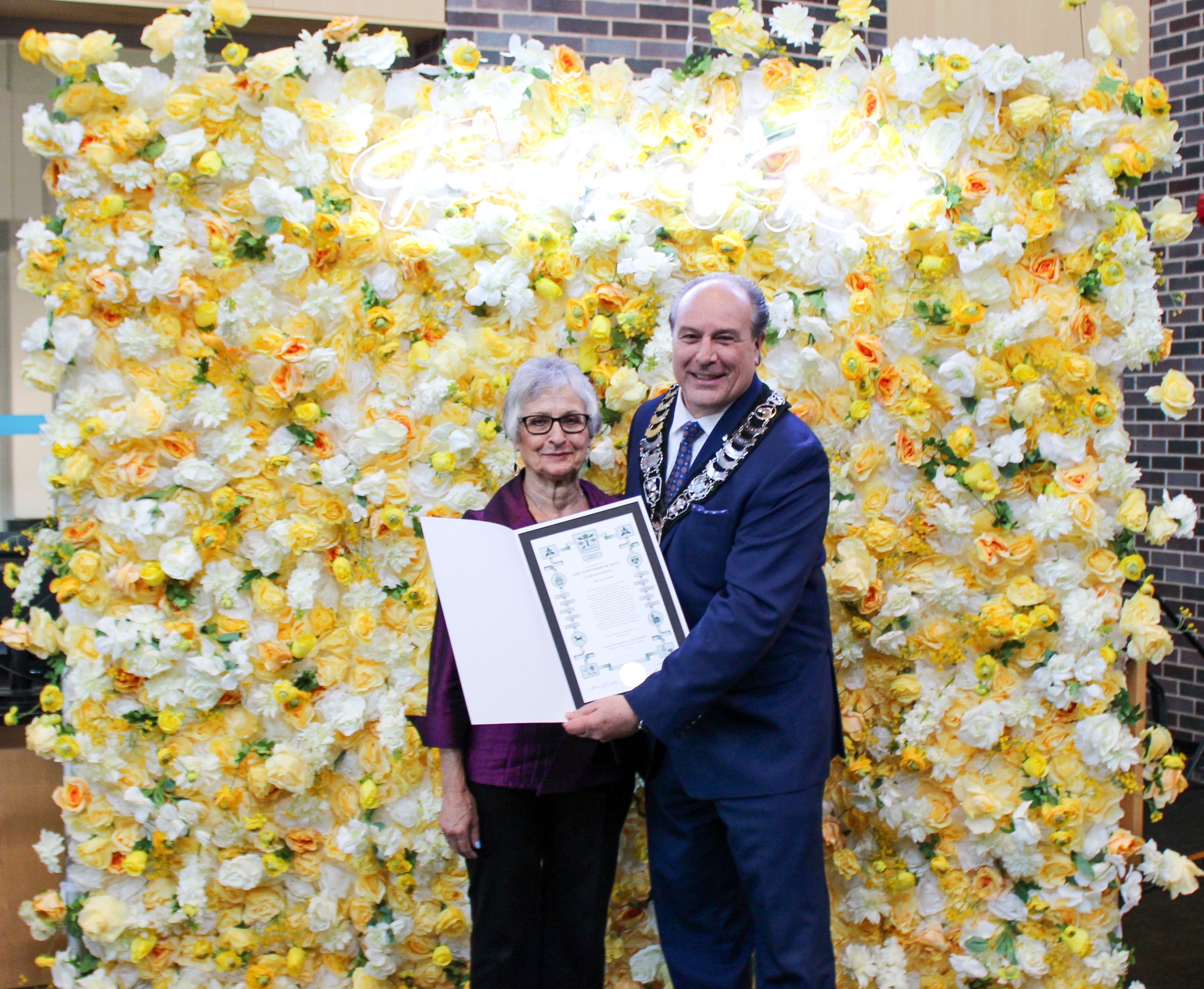 Mary Dunne and Mayor Steve Pellegrini