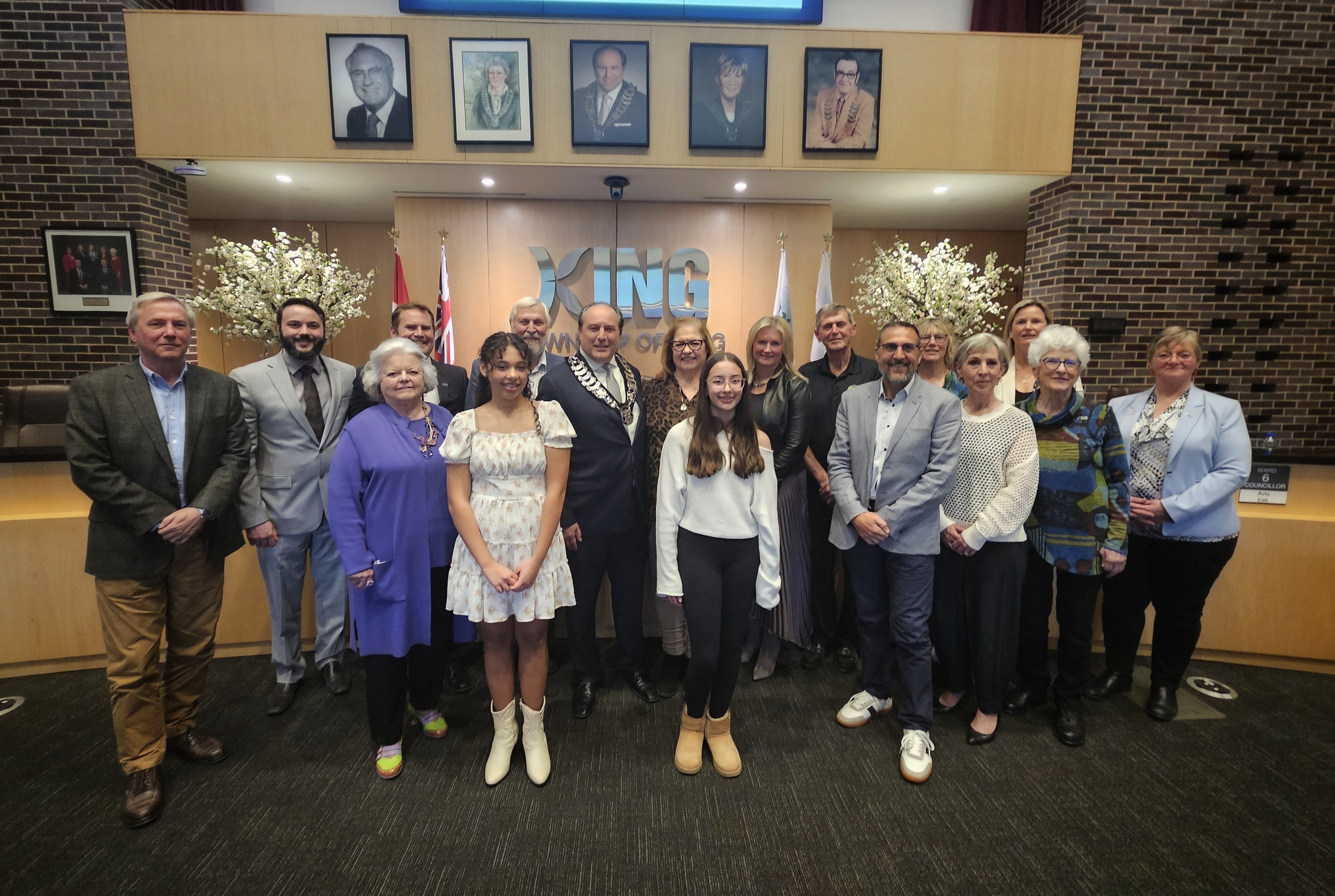 2024 Volunteer Appreciation Award recipients with King Township Mayor and Council and MP Anna Roberts