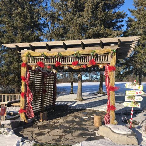 Cold Creek Holiday Gazebo 